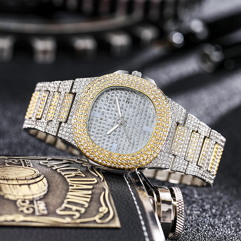 موضة جديدة مثلج خارج ساعة للرج - مراجعة Luxury Watch Iceberg وسعره